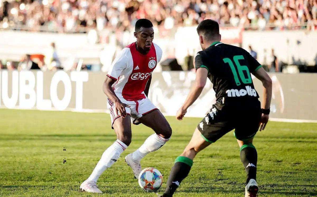 它在短短几 它在短短几