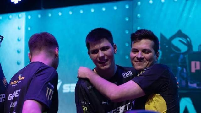 一名球队管 一名球队管