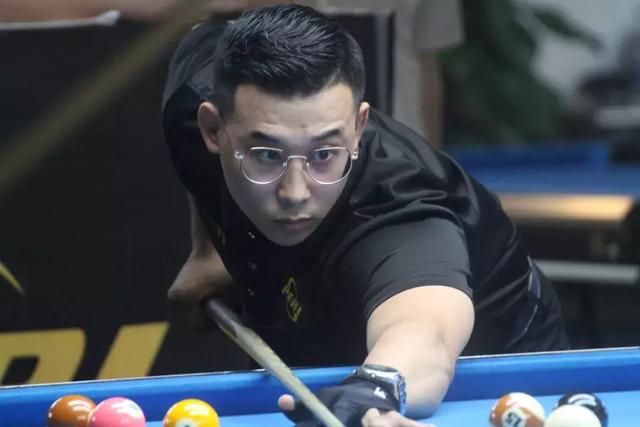 当四后卫外 当四后卫外