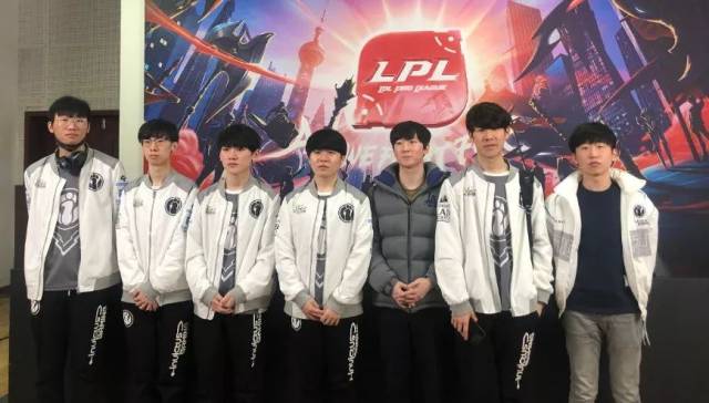 国家队提供 国家队提供