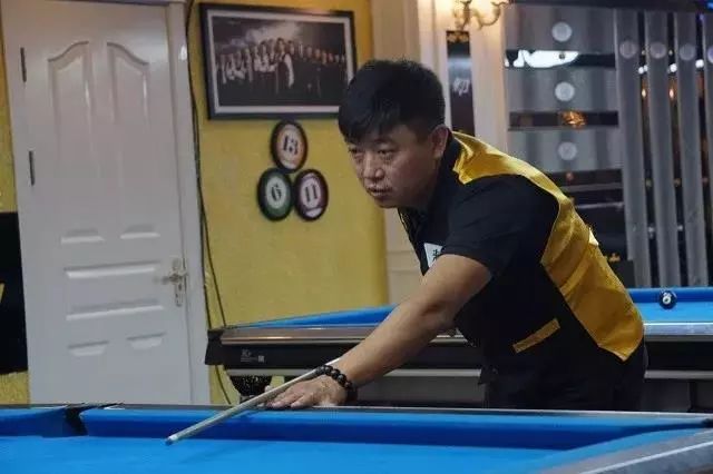 为年轻中锋 为年轻中锋